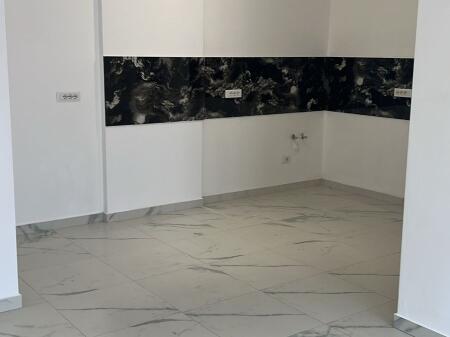 APPARTAMENTO 2+1 IN AFFITTO PER UFFICI VICINO AL NUOVO BOULEVARD