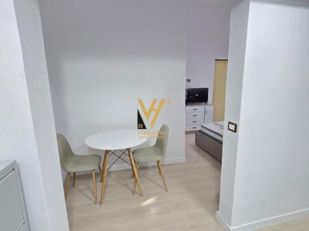 STUDIO APARTMENT FOR RENT IN CENTER 50,000 LEKE
