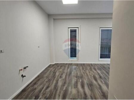Apartament - Për Shitje - Rruga Jordan Misja, Tiranë(ID: 530181003-388)