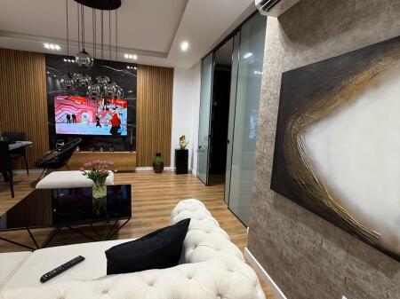 APARTAMENT ME QERA 2+1 BLLOK 2000 EURO