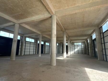 MAGAZZINO 2.200m2 IN AFFITTO A KASHAR