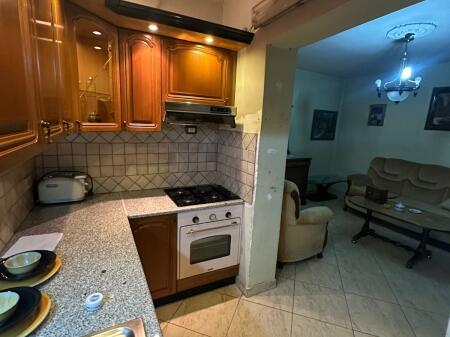  Shitet Apartament 3+1 – Rruga Irfan Tomini