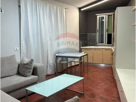 Appartamento in Affitto – Via Medar Shtylla, Tirana