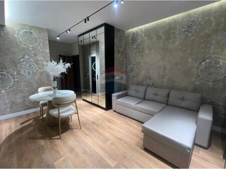 Super Studio Apartment in the Center Skënderbej Square!