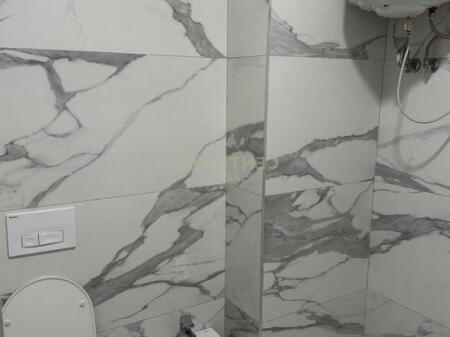 Affittiamo 1+1 in Via Dibra