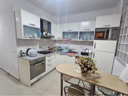 SHITET, APARTAMENT 2+1, DURRES ID: 530581007-87