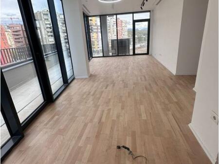 SHITET APARTAMENT 2+1+POST PARKIMI TEK LAKE VIEW RESIDENCE