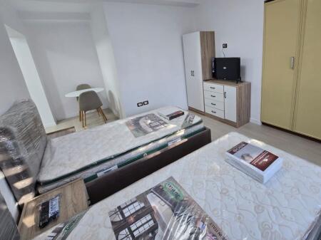 Studio apartment for rent behind the National Museum    13883        