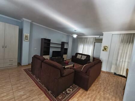 Affittasi appartamento 2+1 in Via Kavaja