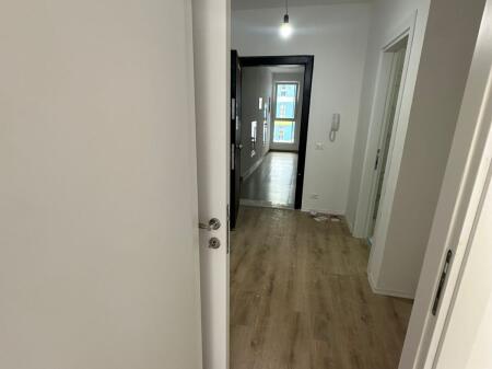  Jepet me Qira Apartament 1+1 – Univers City  