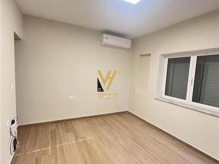 UFFICIO IN AFFITTO 50 M2 IN PIAZZA WILLSON 600 EURO