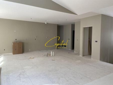LOCALE COMMERCIALE IN AFFITTO 200 M2 COMUNE DI PARIGI 1.500 EURO