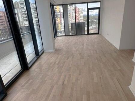 Shitet Apartament 2+1+2 + Post Parkimi, Lake View Residence – Tiranë