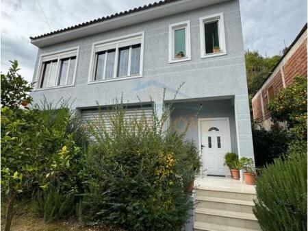 In vendita, Casa privata, Babrru, Tirana