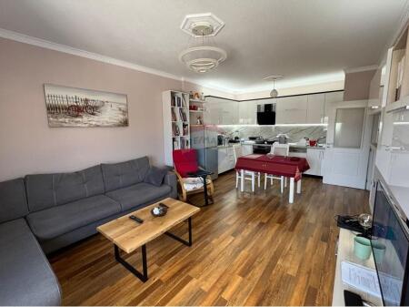 Appartamento - In Affitto - Via Ebasan