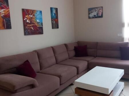 Appartamento in Affitto – 2+1  Vicino all'Hilton Hotel, vicino alla Credins Bank