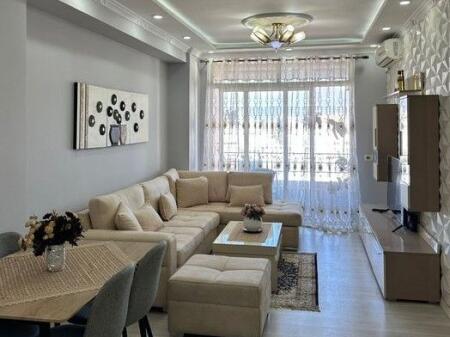 Affitto,Appartamento 2+1 Complesso Fratari,Astir, Tirana.