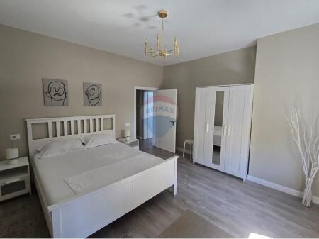 Appartamento - In Affitto - Rruga e Barrikadave, Tirana 800 milek