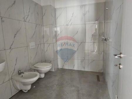 Shitet apartament 2+1 ne Laprak!!!! ID: 530201017-649