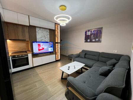 For rent, 1+1 apartment, Fresk, Tirana.
