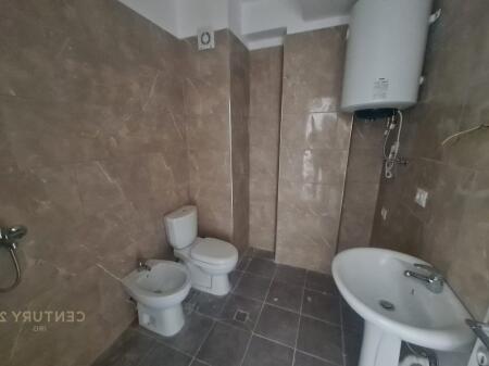 GIVEN APARTMENT 3+1 AT RR.5 MAJI!