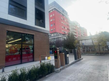 Shitet, Apartament 2+1+2, Kompleksi Henke, Tirane