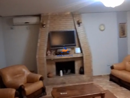 VILLA SUPER IN VENDITA KODRA E PRIFTIT 550.000 EURO
