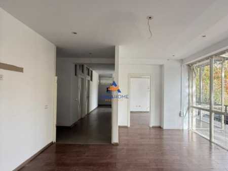 LOCALE COMMERCIALE IN AFFITTO LIQENI THAT, EX KENDRA CLINIC 2000EURO