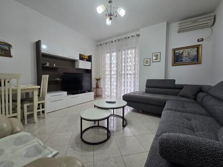 Apartment 2+1+2 for rent in Astir