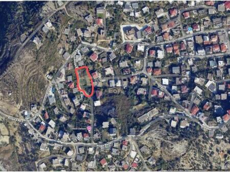 Terreno in Vendita nella zona dell'ospedale, Durrës - 400000€ | 1866 m²