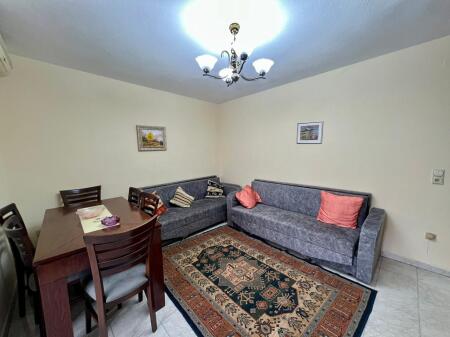 Apartment 2+1 for rent, “Pazari i Ri”, Tirana