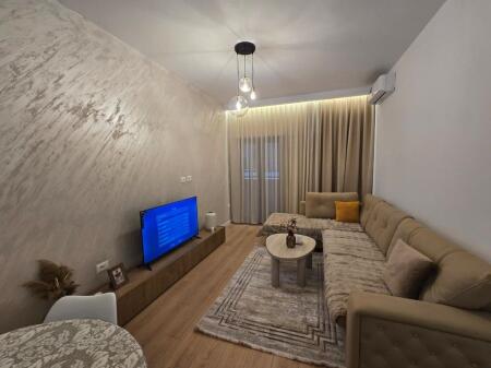 APPARTAMENTO MODERNO IN AFFITTO PRESSO LA GALLERIA (EX CINEMA 17-NOVEMBRE) 1.500 € /Mese Sup. Totale  95m2