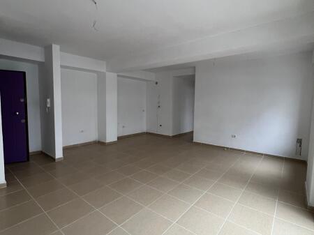 OKAZION! APARTAMENT 2+1 PER SHITJE TEK KODRA E DIELLIT 2