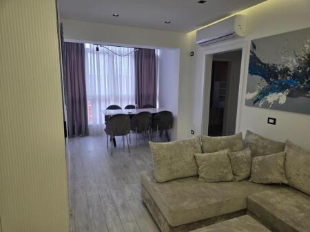 APPARTAMENTO IN AFFITTO 3+1+2+2 VIA KAVAJES 1.500 EURO