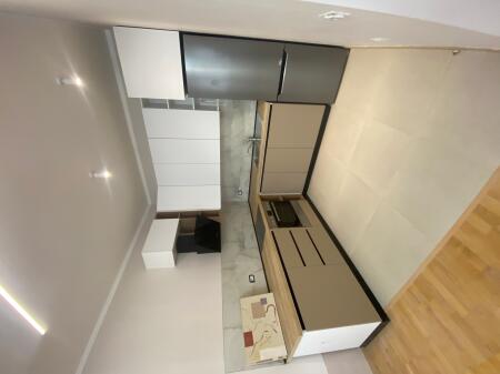 2+1, vuoto con cucina, alla stazione più recente della Nuova Tirana, 750 euro