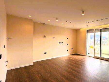 ambiente ufficio, presso River Residence!