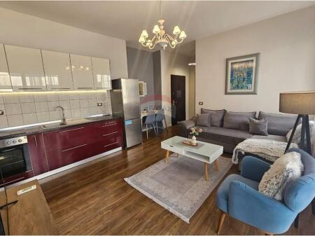 Apartament per qera 1+1 tek Pazari i Ri