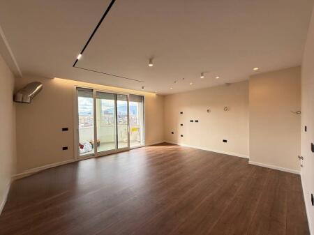 Affittiamo uffici, presso River Residence! 700 € /Mese
