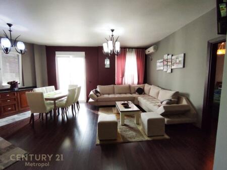 FOR RENT 2+1 APARTMENT AT WILSON SQUARE !
