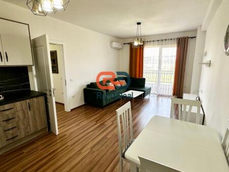 Ad Astir, Alla Villa L2 Vendesi Appartamento 1+1 Totalmente Investito!!