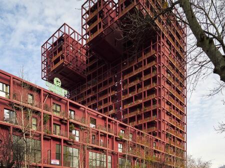 Locale commerciale in affitto+parcheggio Tirana Garden Building