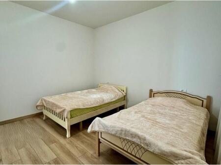 Affittasi piano ville 2+1 con ingresso indipendente e cortile privato! 550 € /Mese