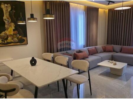 Luxury Apartment for Rent – Secret Garden!