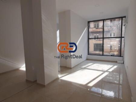 A Myslym Shyr, Affittasi Locale per Ufficio in un Nuovo Palazzo !!