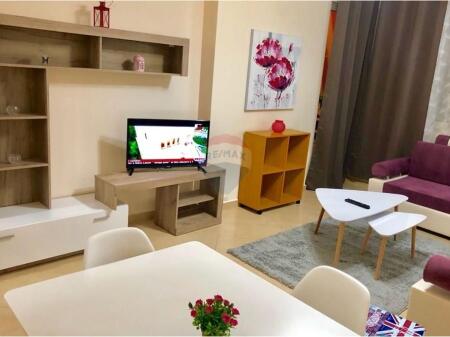, Tirana  Appartamento 1+1 in affitto da Ozone ad Astir!