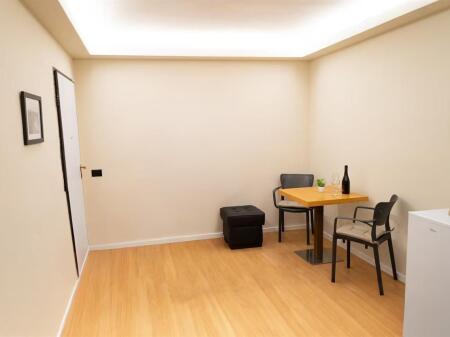 OFFICE FOR RENT 25 M2 PAZARI I RI 480 EURO