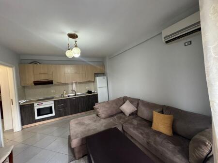 Don Bosko Affittiamo appartamento 1+1 55m2