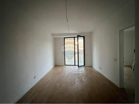 Appartamento 1+1 In Vendita A Mine Peza!
