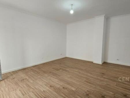 Appartamento 2+1+2 in vendita in Via Bogdaneve