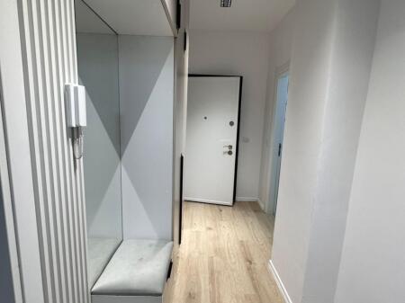 Apartment 2+1 for rent at Komuna e Parisit